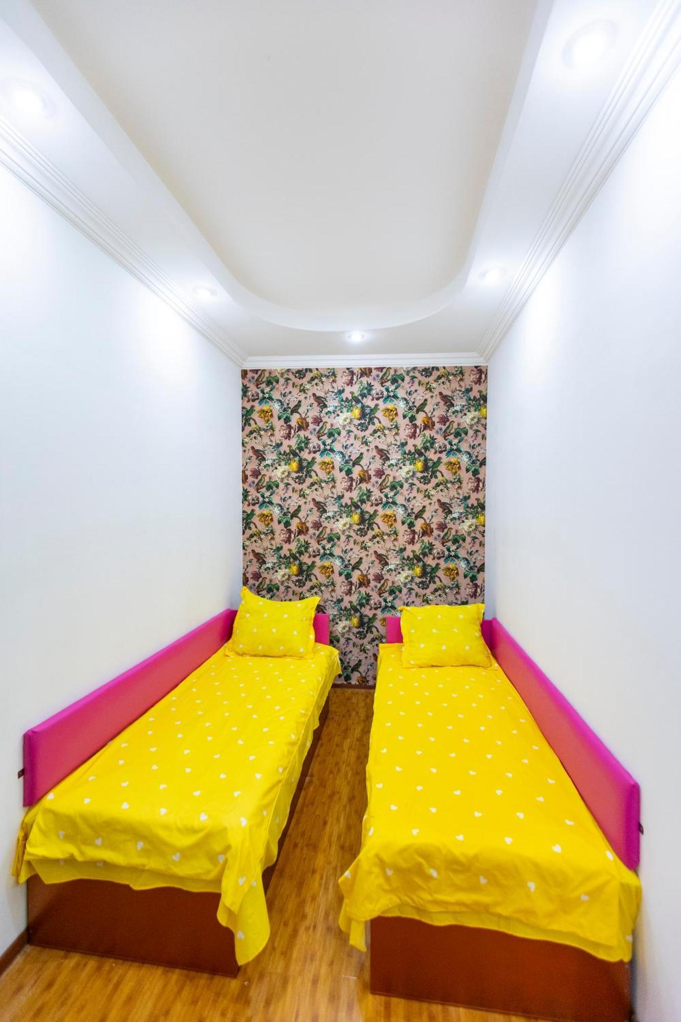 Homestay In Tbilisi Center Gm Luaran gambar