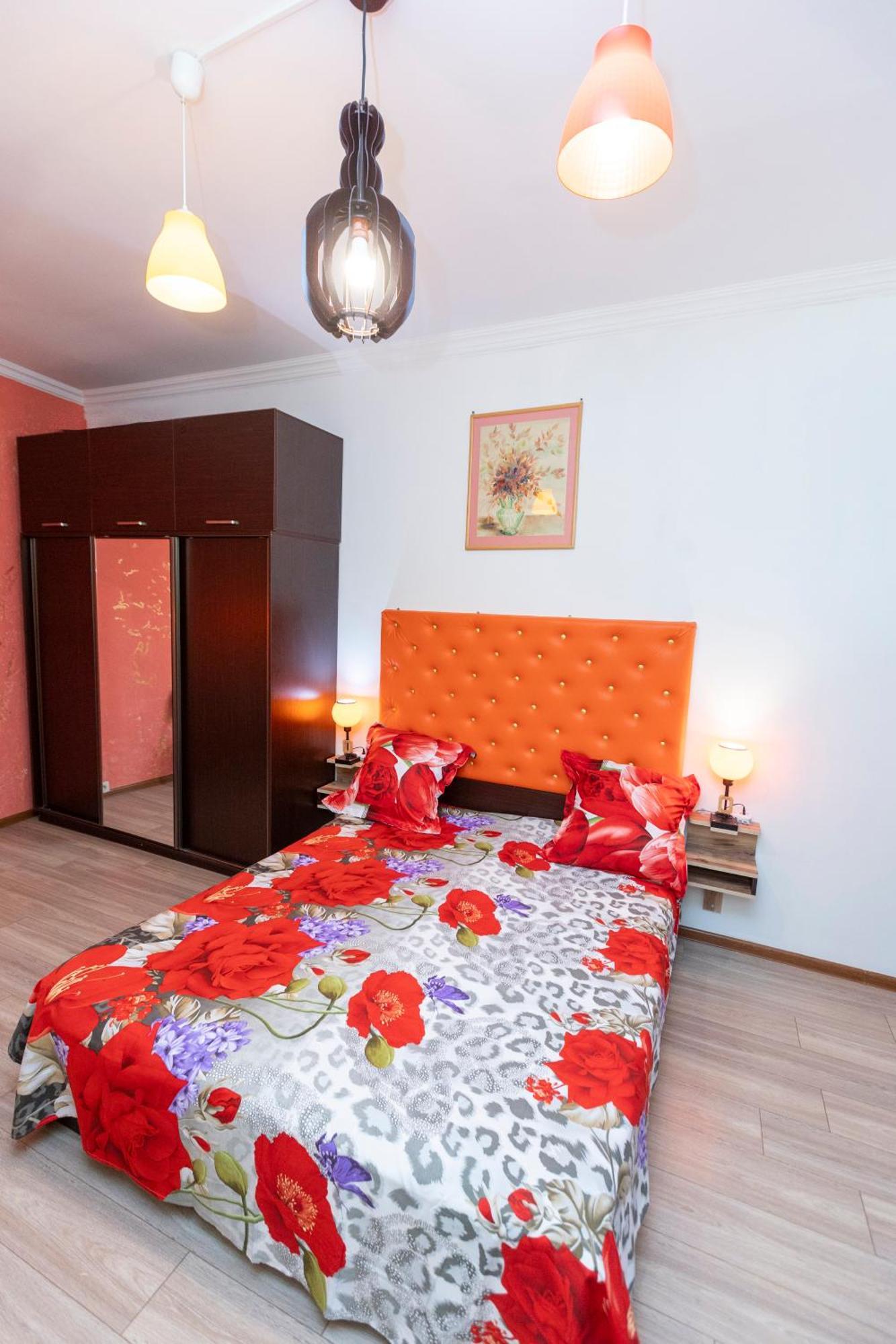 Homestay In Tbilisi Center Gm Luaran gambar